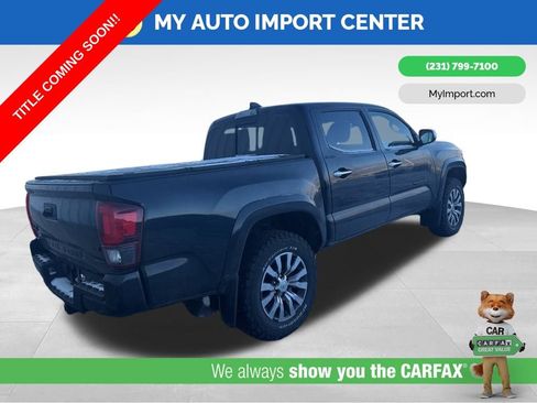 Used 2020 Toyota Tacoma Limited w/ Blackout Package image 5
