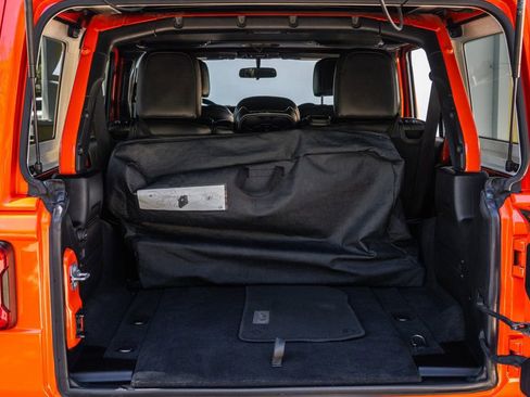 Used 2019 Jeep Wrangler Unlimited Rubicon w/ LED Lighting Group image 29