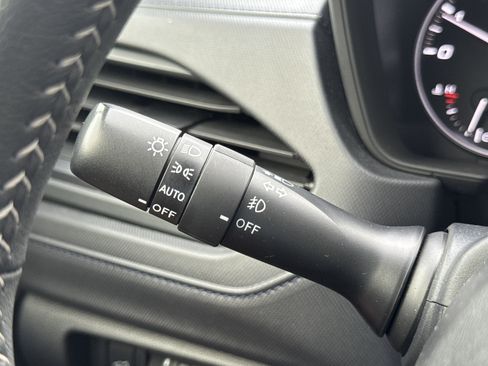 Certified 2025 Subaru Forester Limited AWD/4WD image 18