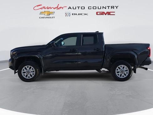 Used 2024 Toyota Tacoma SR image 8