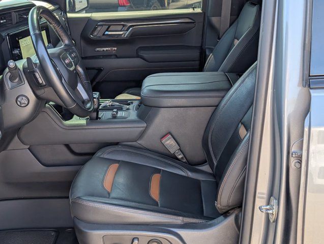 Used 2023 GMC Sierra 1500 AT4 w/ AT4 Premium Package AWD/4WD image 15
