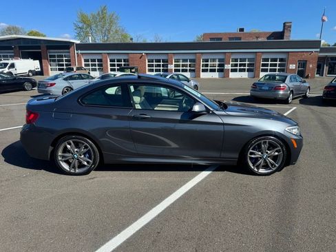 Used 2015 BMW M235i Coupe RWD image 4