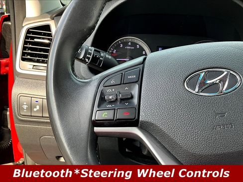 Used 2018 Hyundai Tucson Value FWD image 11