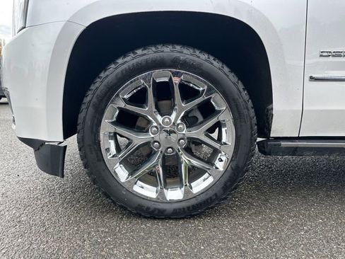 Used 2017 GMC Yukon Denali w/ Open Road Package image 14