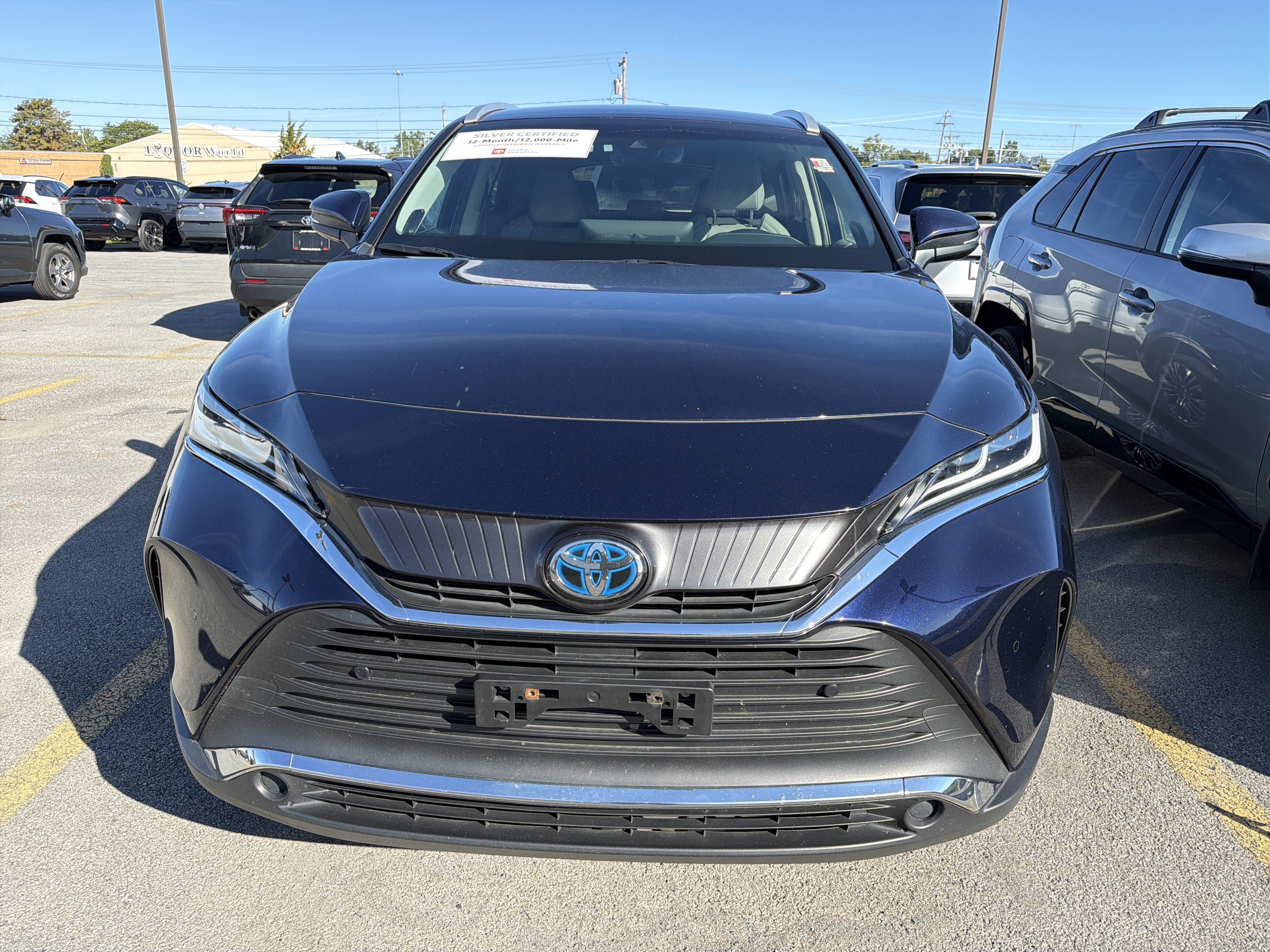 Certified 2021 Toyota Venza XLE w/ Softex Package AWD/4WD image 3