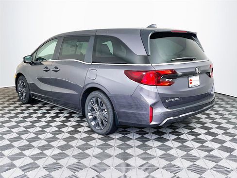 New 2026 Honda Odyssey Touring image 4