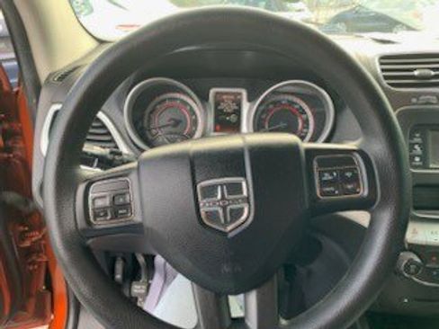 Used 2014 Dodge Journey American Value Package w/ Flexible Seating Group image 7