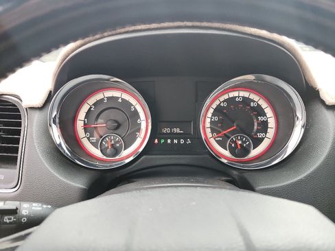 Used 2019 Dodge Grand Caravan SXT FWD image 24