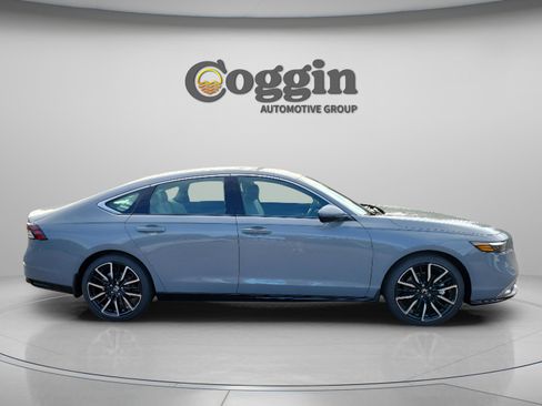 New 2026 Honda Accord Touring image 6