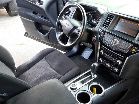 Used 2014 Nissan Pathfinder SV AWD/4WD image 46