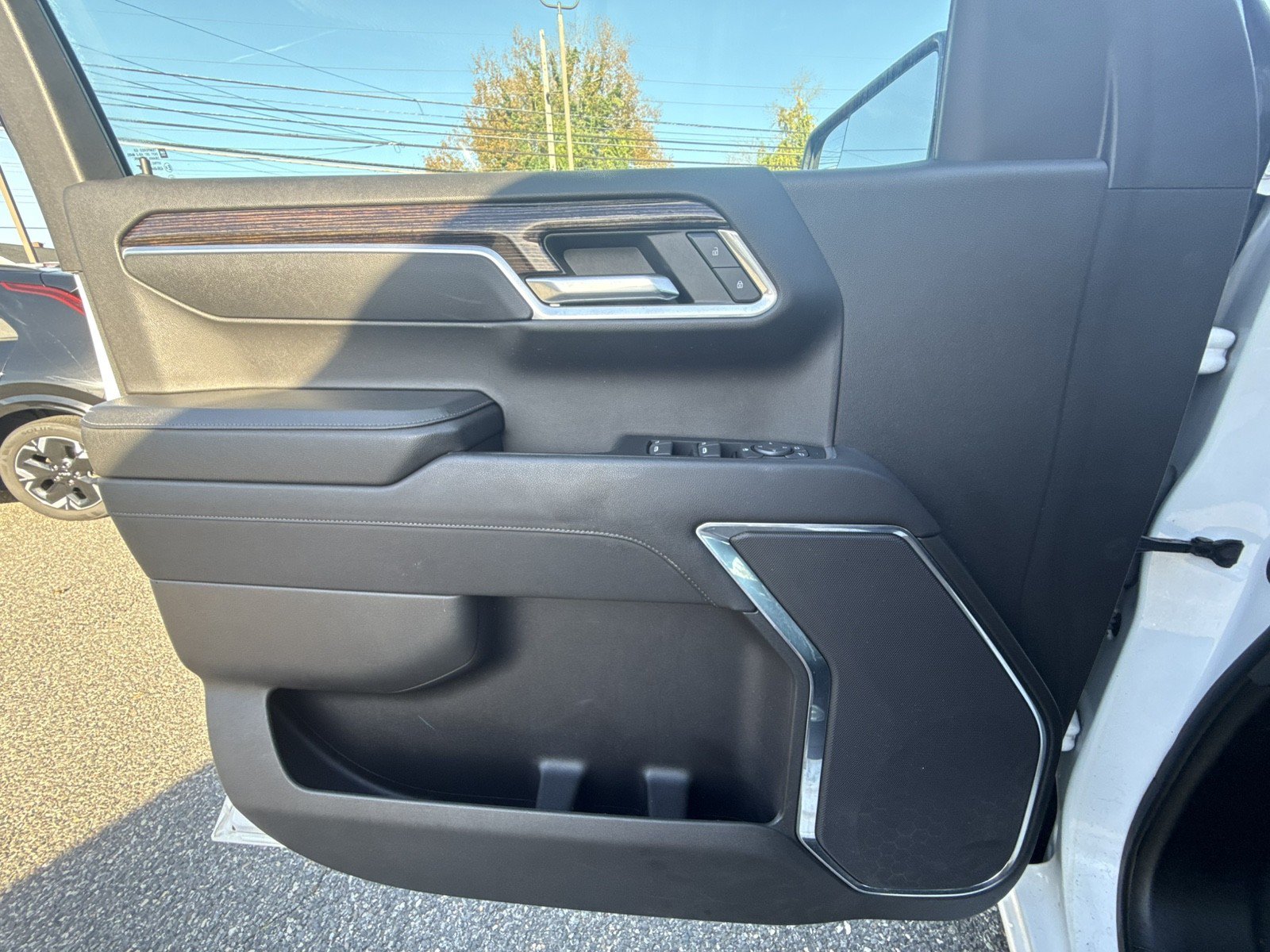 Used 2023 GMC Sierra 1500 Elevation AWD/4WD image 25