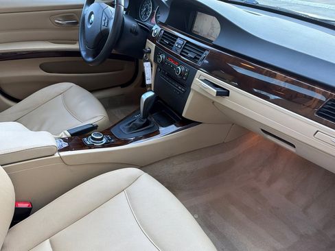 Used 2011 BMW 328i 328i image 19