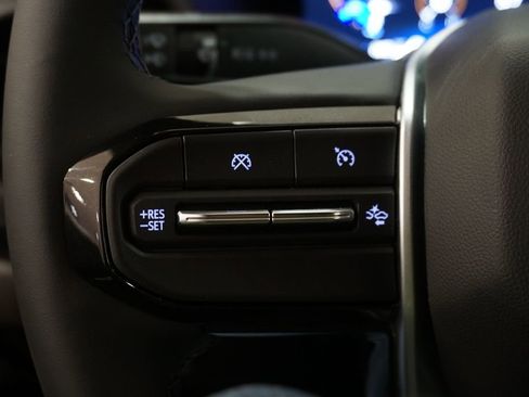 New 2026 Chevrolet Colorado W/T image 20