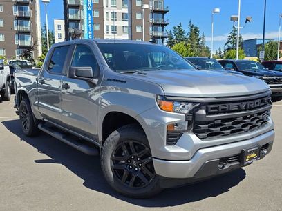 New 2025 Chevrolet Silverado 1500 Custom w/ Turbomax Blackout Package