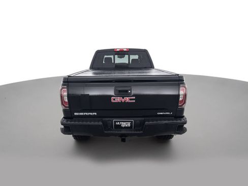 Used 2017 GMC Sierra 1500 Denali w/ Denali Ultimate Package image 6