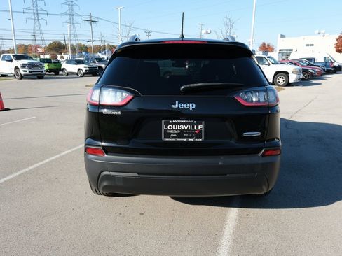 Used 2021 Jeep Cherokee Latitude image 8