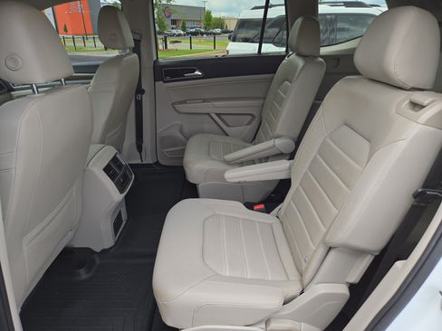Used 2019 Volkswagen Atlas SEL Premium AWD/4WD image 19