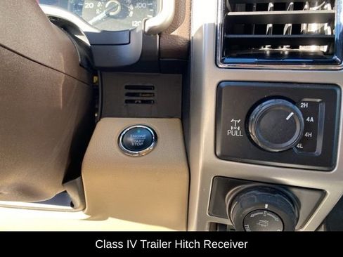 Used 2020 Ford F150 Lariat image 29