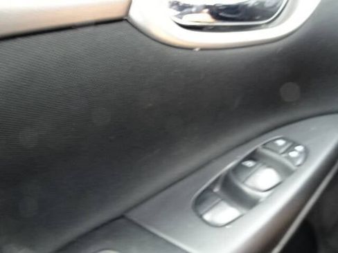 Used 2015 Nissan Sentra S image 36