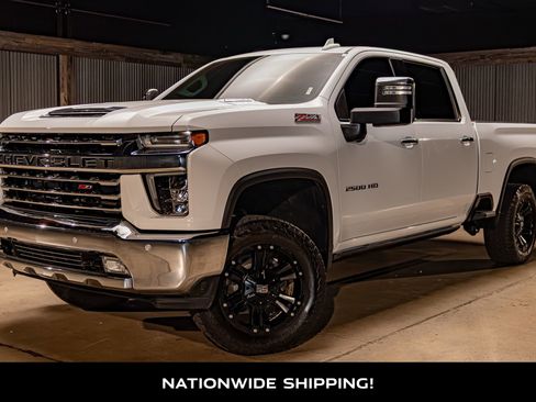 Used 2020 Chevrolet Silverado 2500 LTZ w/ LTZ Premium Package image 4