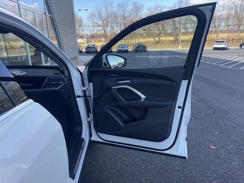 New 2025 Audi Q5 Prestige image 7
