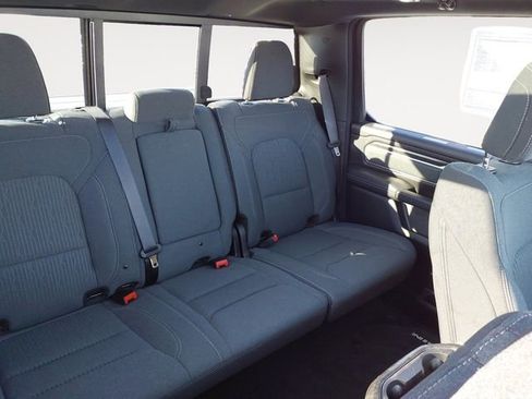 Used 2022 RAM 1500 Big Horn AWD/4WD image 15
