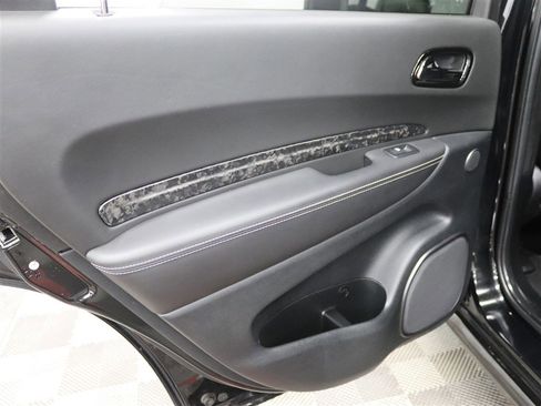 Used 2022 Dodge Durango SRT w/ SRT Interior Appearance Group AWD/4WD image 21