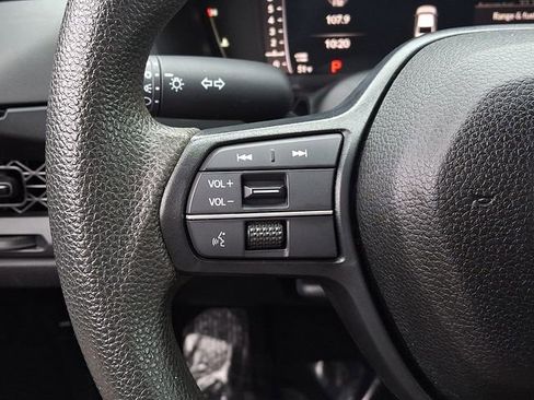 Used 2023 Honda Accord LX image 23