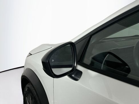 Used 2024 Nissan Ariya AWD image 16