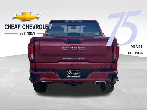 Used 2023 GMC Sierra 1500 AT4 w/ AT4 Premium Package AWD/4WD image 4