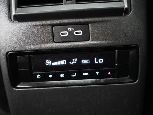 Used 2024 MAZDA CX-90 Plug-In Hybrid w/ Preferred AWD/4WD image 43
