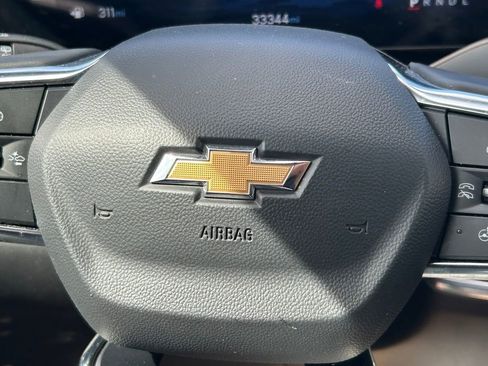 Used 2025 Chevrolet Equinox LT FWD image 31