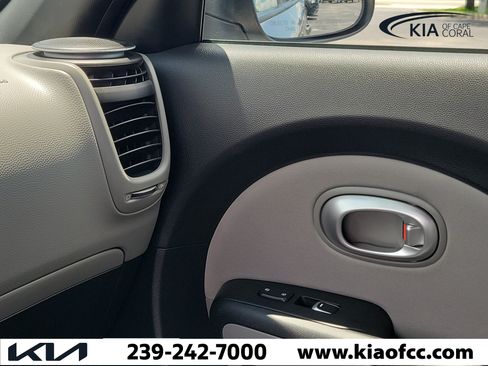 Used 2019 Kia Soul w/ Convenience Package FWD image 30