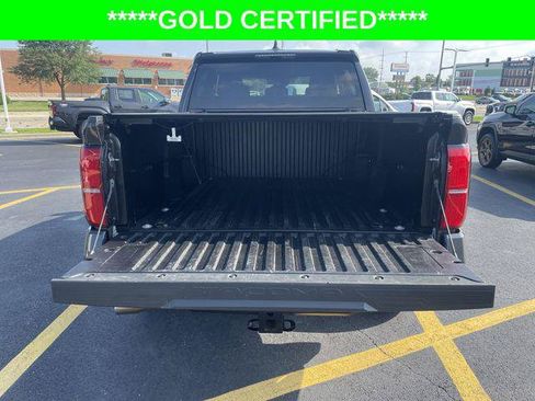 Certified 2024 Toyota Tacoma SR5 AWD/4WD image 33