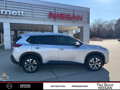 Certified 2023 Nissan Rogue SV w/ SV Premium B Package image 8