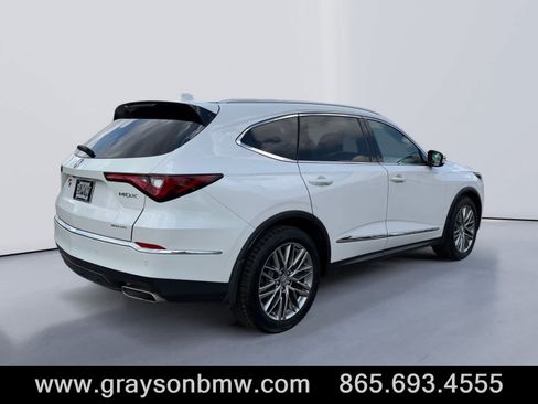 Used 2024 Acura MDX SH-AWD w/ Advance Package image 3