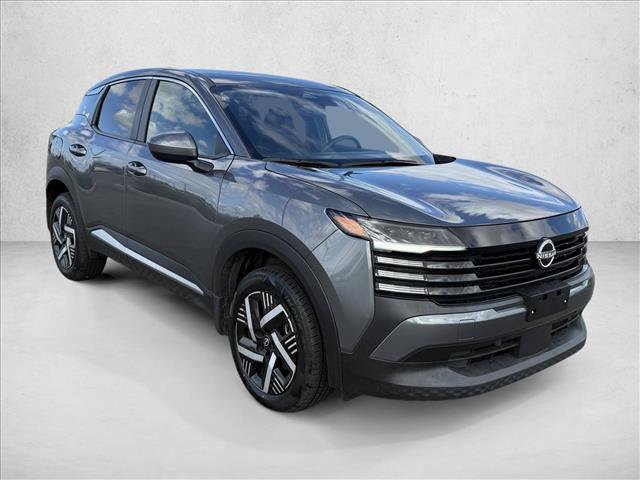 Used 2025 Nissan Kicks SV FWD image 3