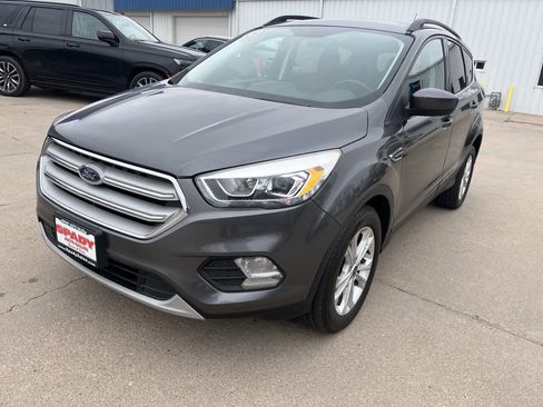 Used 2018 Ford Escape SEL FWD image 4
