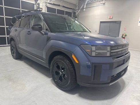 Used 2025 Hyundai Santa Fe XRT image 3