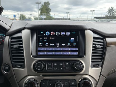 Used 2019 GMC Yukon XL Denali w/ Open Road Package AWD/4WD image 30