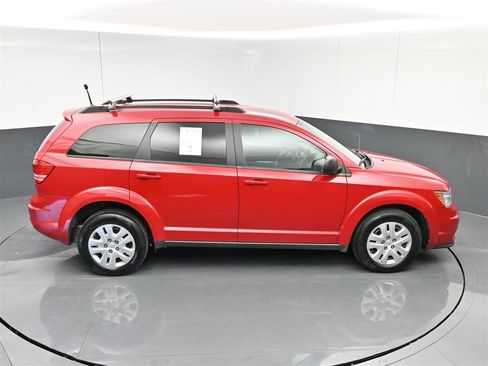 Used 2020 Dodge Journey SE image 23