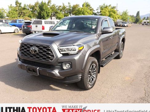 Used 2022 Toyota Tacoma TRD Sport w/ TRD Premium Sport Package RWD image 1