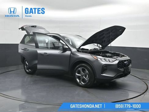 Used 2025 Ford Escape ST-Line AWD/4WD image 56