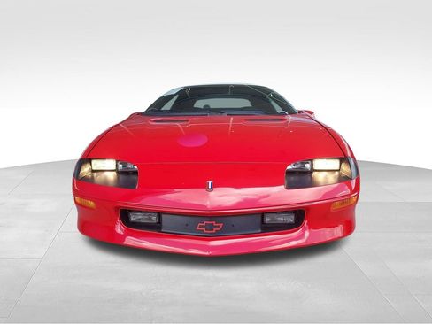 Used 1997 Chevrolet Camaro Z28 w/ Preferred Equipment Group 2 RWD image 8