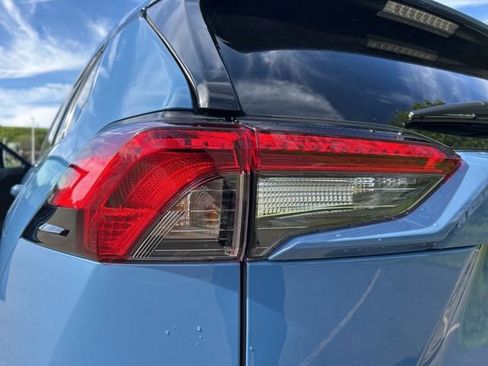 Certified 2024 Toyota RAV4 SE w/ Convenience Package AWD/4WD image 40