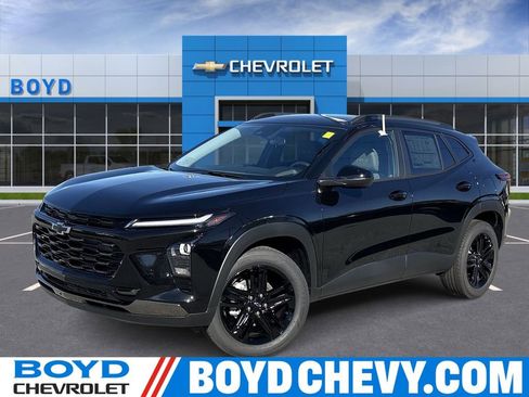 New 2026 Chevrolet Trax ACTIV w/ Driver Confidence Package image 1