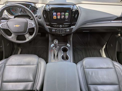 Used 2019 Chevrolet Traverse LT w/ LT Premium Package FWD image 11
