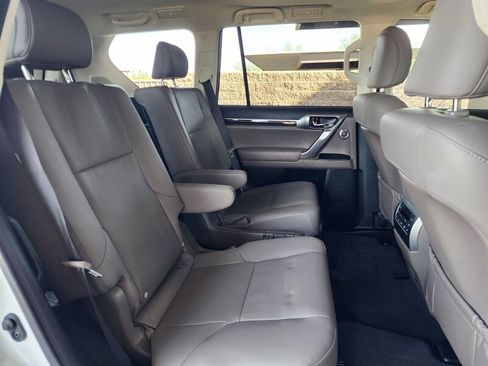 Used 2023 Lexus GX 460 Premium image 74