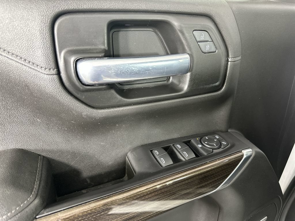 Certified 2021 Chevrolet Silverado 1500 RST AWD/4WD image 26
