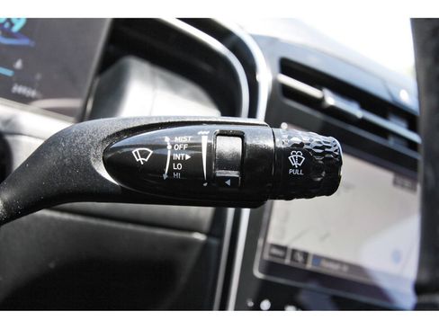 Used 2023 Hyundai Santa Cruz SEL Premium AWD/4WD image 21